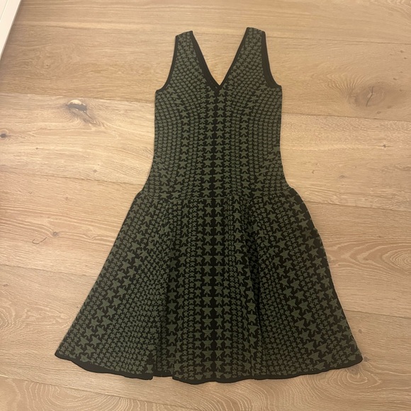 Torn by Ronny Kobo star print dress - Picture 6 of 7